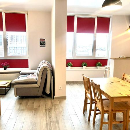 Osapart Cozy Apartment In A Complex Semycvit Lviv Buitenkant foto