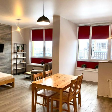 Osapart Cozy Apartment In A Complex Semycvit Lviv Buitenkant foto