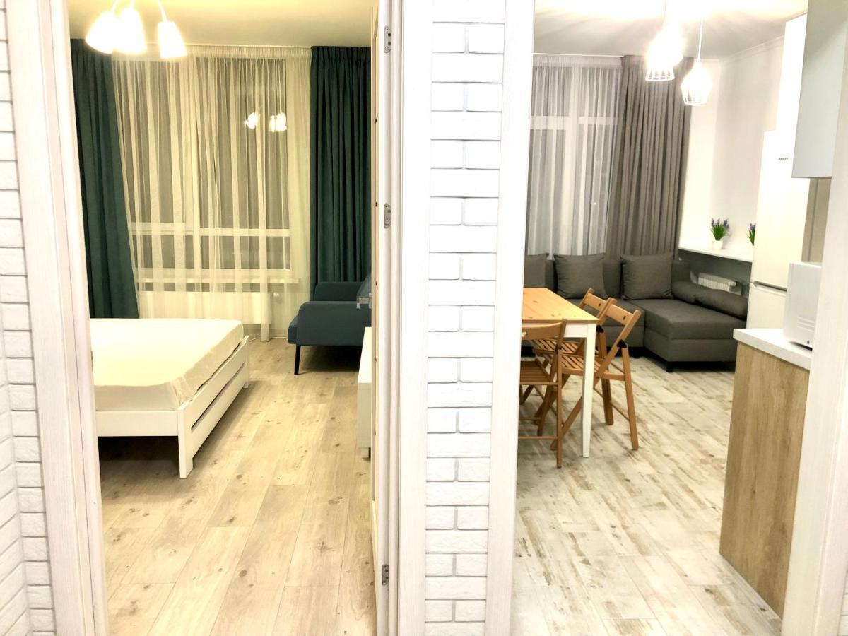 Osapart Cozy Apartment In A Complex Semycvit Lviv Buitenkant foto