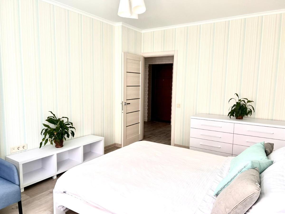 Osapart Cozy Apartment In A Complex Semycvit Lviv Buitenkant foto
